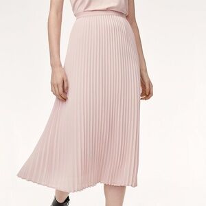Aritzia Babaton Jude Pleated Skirt